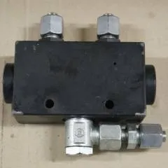 unknown 100747314 | Valve block 1 in 2 out MSE forks 44033524 RE0100049