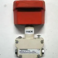 Jungheinrich 50020312 | Emergency disconnect switch