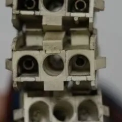 Linde 7917401215 | DC converter 250W Input 33-93V 9,0-2,9A Output 13,8V 18A sn. 31644-1 from Linde P60