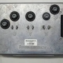 Jungheinrich 51168614 | Rij regeling Drive controller complete with internal charger AS2403iC index B  sn. SAOX10019199 from EMC year 2020
