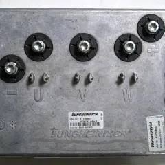 Jungheinrich 51168614 | Rij regeling Drive controller complete with internal charger AS2403iC index B Sw. 2,03 51190862 sn. SAOX00016112 from EMC B10 year 2017