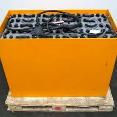 Jungheinrich unknown | Battery 48V775Ah 48 5PZS775 Year 2022 weight 1119 kg sn. C81319582 outside measurement 1035x531x790mm