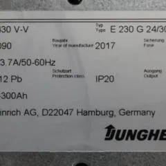 Jungheinrich 51044544 | build in charger ELG2430 V-V 24V/30A 100-300Ah sn. B0107090