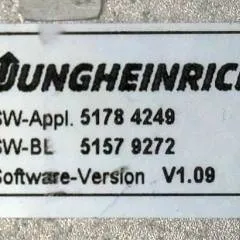Jungheinrich 51413482 | build in charger model ELH2435 E230 G24/35 B-ELH 24V10A LI-ION SW Appl 51784249 SW BL 51579272 Sw V1.09 sn. SC9X00012952 from EJD115i year 2019