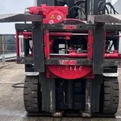 ATIB unknown | Rotating forkpositioner FEM2 capacity 2500 kg minimum fork width 360mm maximum fork width 1060mm total width 1100 mm Year unknown