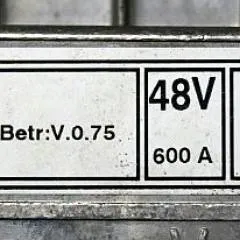 OM 20220055 | Controller 48V600A Lac 1 Sw. BAS V.0.10 Betr. V.0.75  8.436628 0915220 1104 10DE04002068 from OM XR12 year 2011
