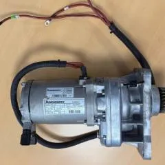 Jungheinrich 51482021 | Steering motor AL 4C3-41 51482023 id nr. 10140049 fabr nr. 17183670 12140028 S17184075